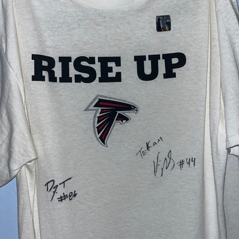 signed atlanta falcons shirt.
